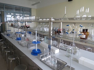 phòng thí nghiệm hóa học